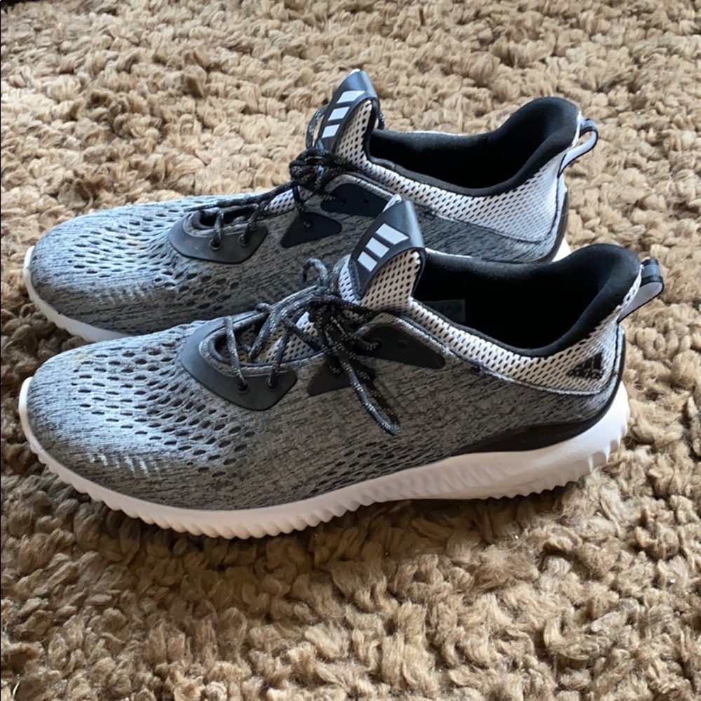 Adidas Alphabounce